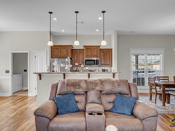 5th image of 2301 Quail Ridge Ln