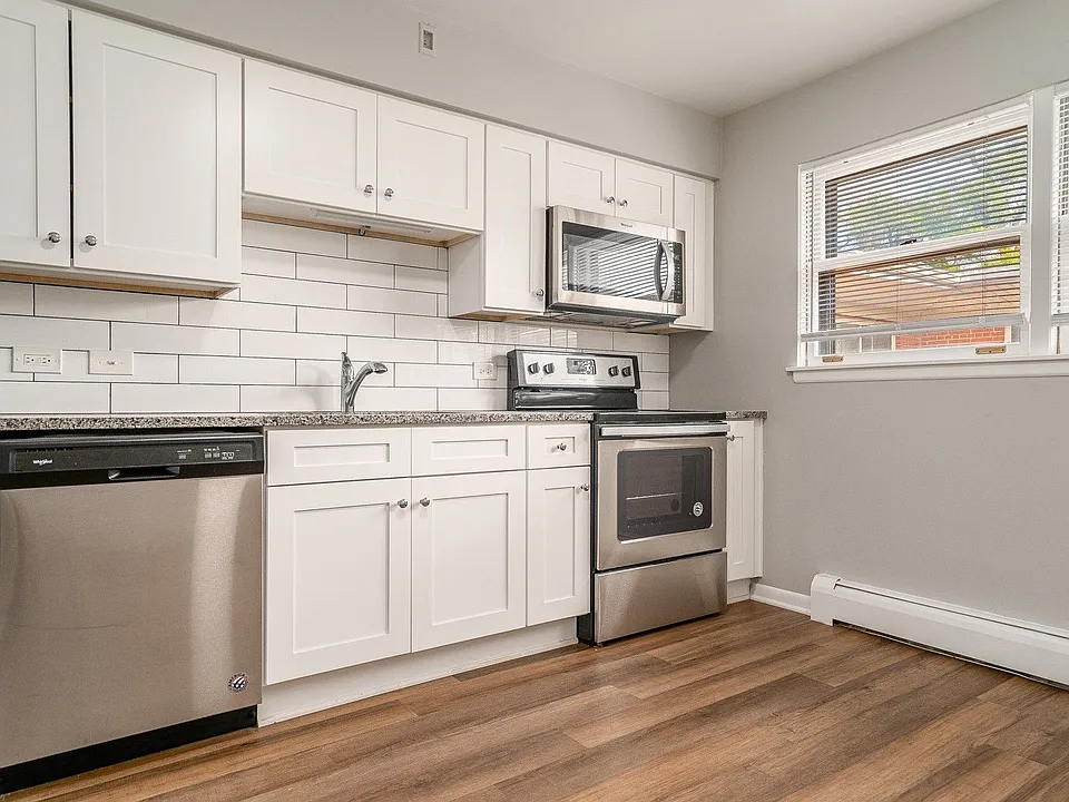 34-42 Waiola Apartments