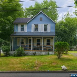 208 Manhattan Ave, Teaneck, NJ, 07666