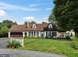 1238 Shetland Cir, East Earl, PA 17519