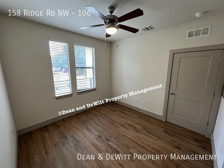 New Luxury Rentals In The Heart of Largo — Photo 11