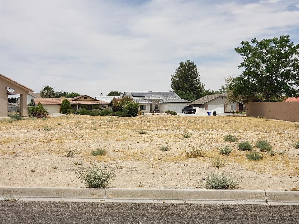 1st image of 26818 Cumberland Ln