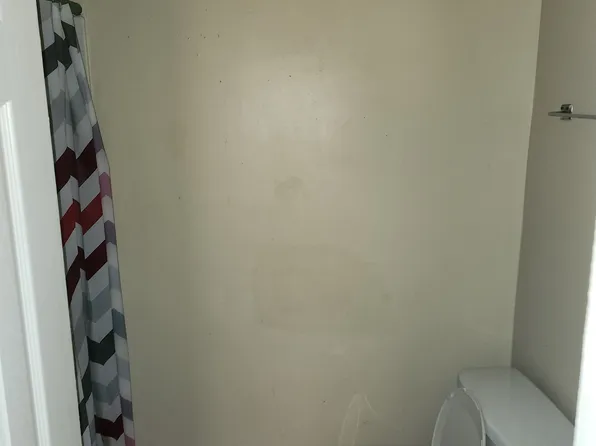 98 Lenox St #1, Rochester, NY 14611