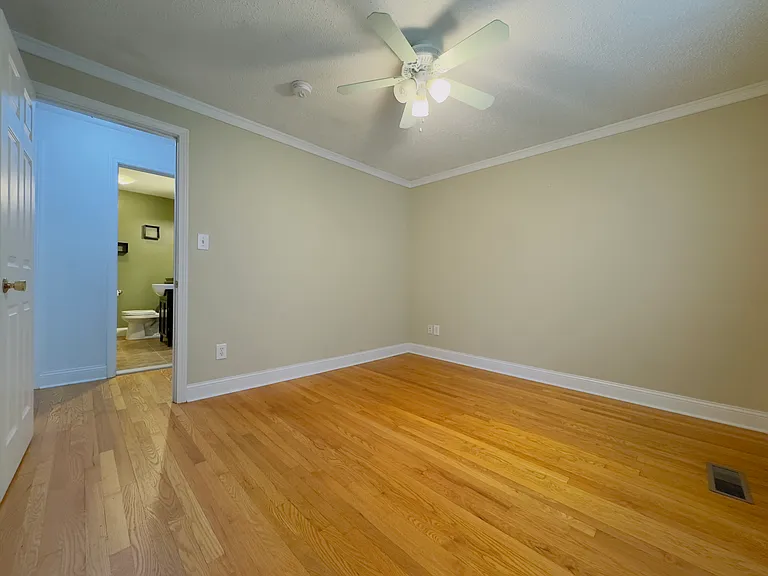 1158 Hartford Tpke #1 — Photo 23