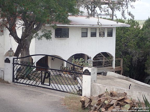 2nd image of 132 Whispering Oak Ln
