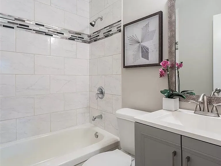 709 Glenbrook Dr — Photo 9