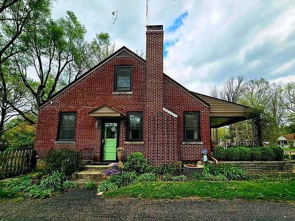 3rd image of 3003 Courtright Rd