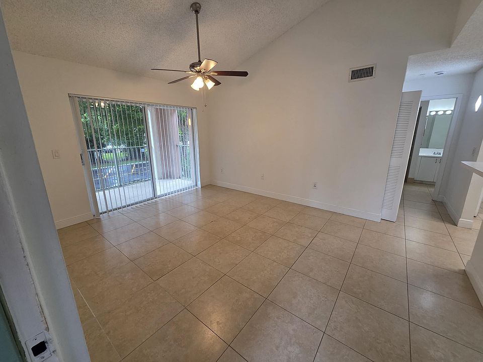 1st image of 12130 Saint Andrews Pl APT 207