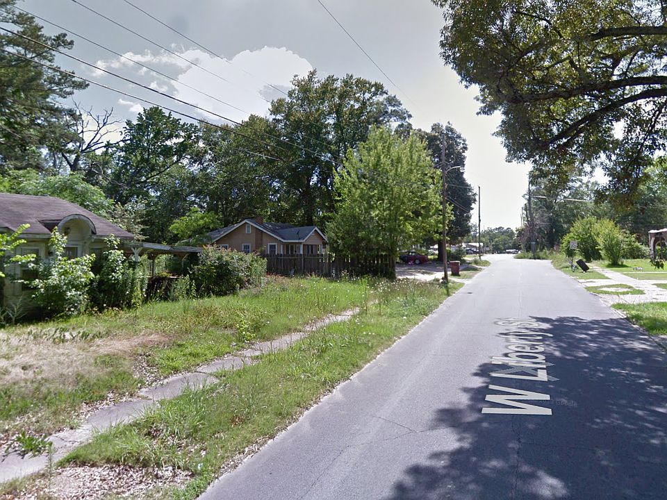 2nd image of 715 Liberty St