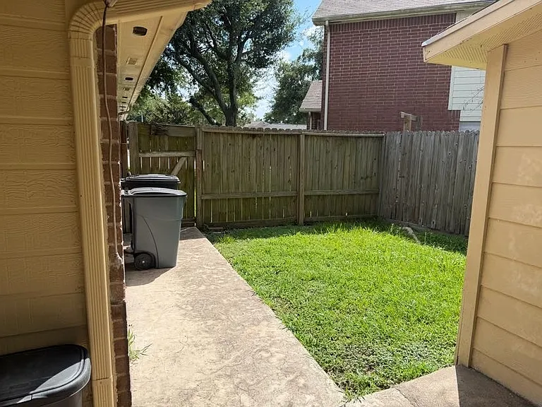 10830 Great Bridge Dr — Photo 10