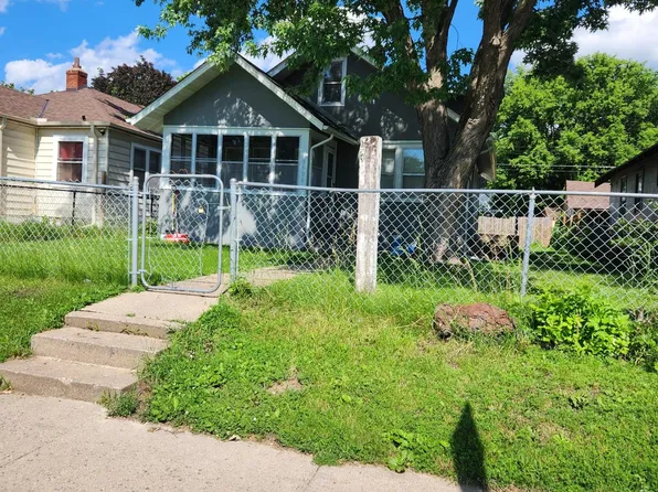 3506 Penn Ave N, Minneapolis, MN 55412