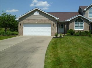 301 Windsor Cir, Washington, PA 15301