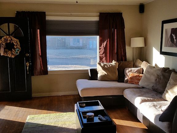 4th image of 1727 Andover Ct