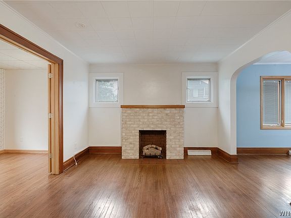 4th image of 172 S Bryant St