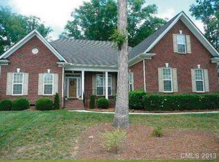 2824 Pulaski Dr, Monroe, NC 28110