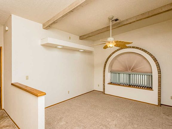 5th image of 2779 Saratoga Ave
