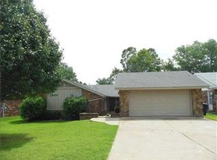 809 N Roosevelt Ave, Shawnee, OK 74801
