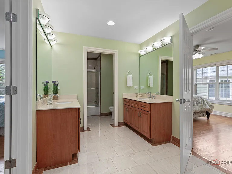 312 Camargo Ct — Photo 38