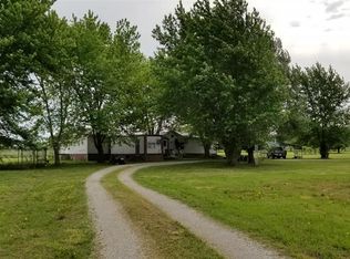 14425 S Grand View Rd, Claremore, OK 74017