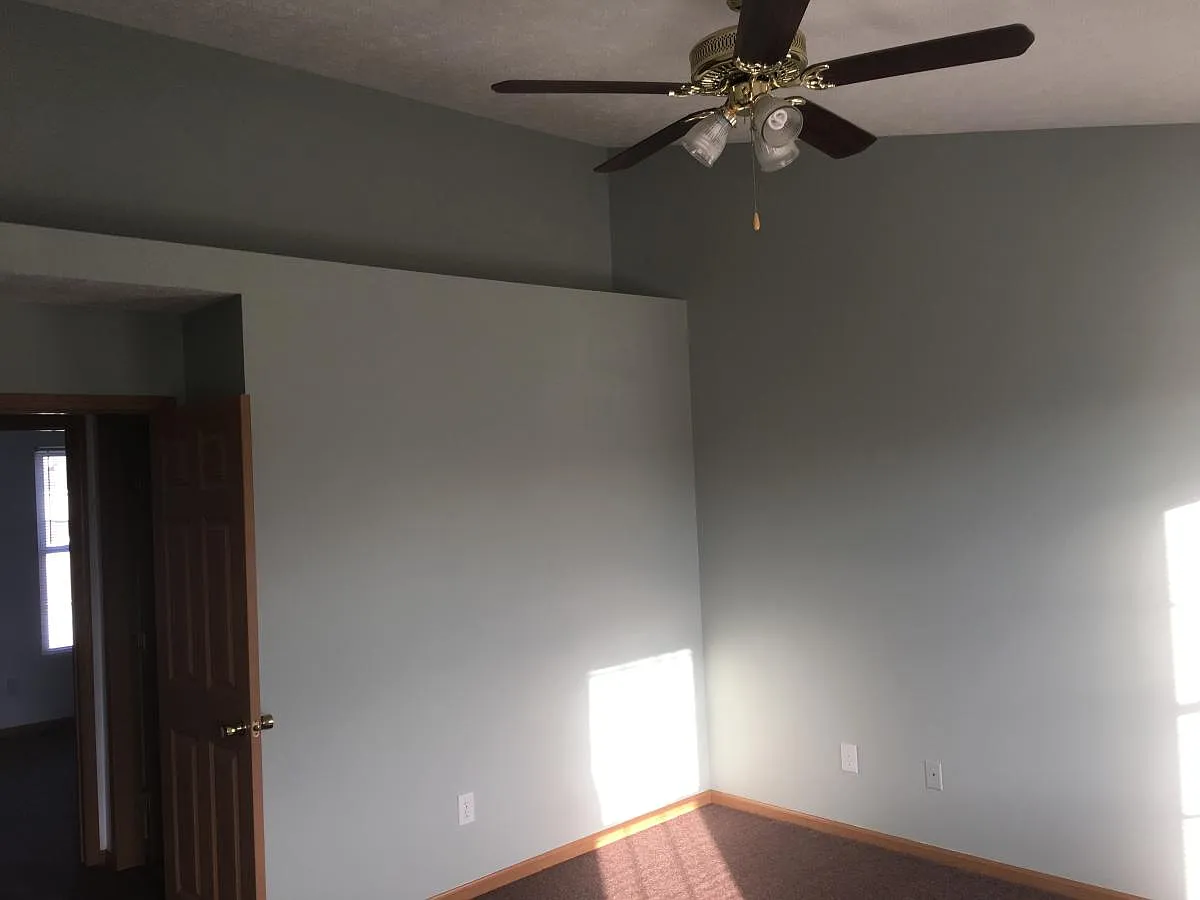 618 White Rock Street — Photo 4