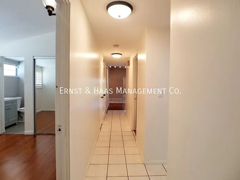 3310 E Curry St — Photo 19
