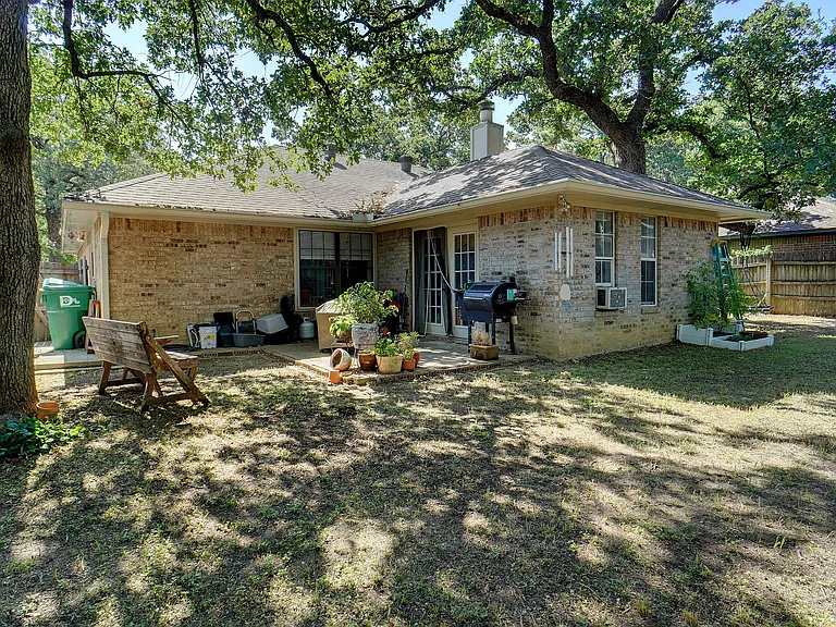 1417 Copper Ridge St — Photo 8