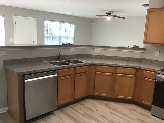 5th image of 1262 Brookstone Rd