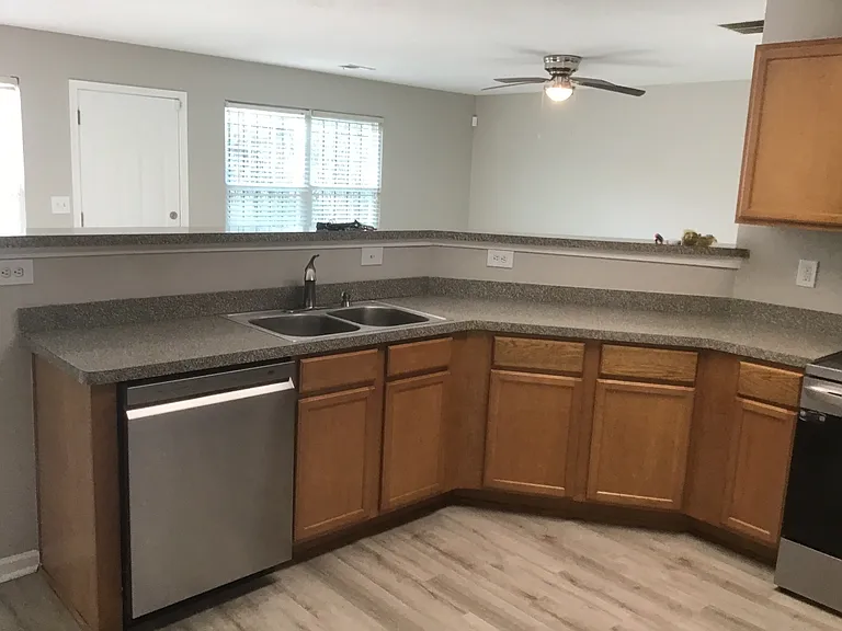 1262 Brookstone Rd — Photo 5