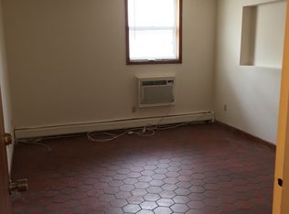 14 Stephenson Blvd, New Rochelle, NY 10801