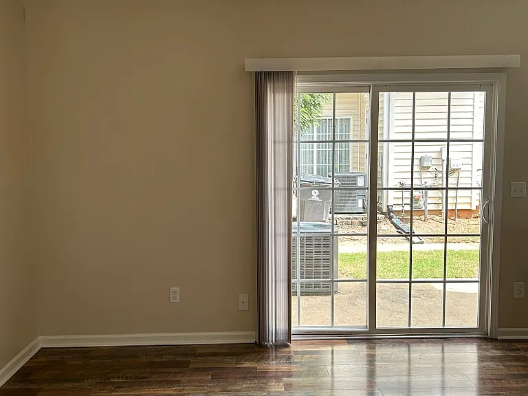 220 Nimbus Ct — Photo 6