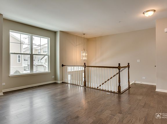 5th image of 1179 Evergreen Ave #18-2