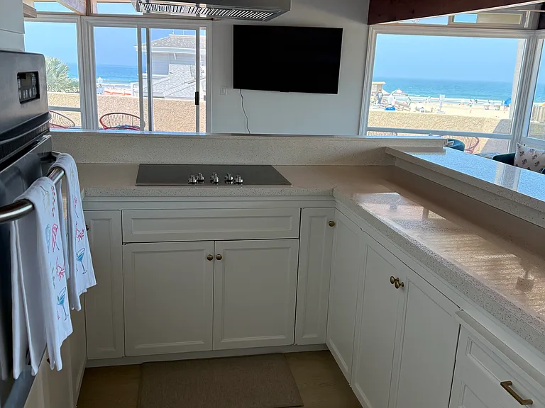 2014 W Oceanfront — Photo 10