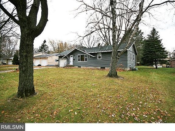 3rd image of 703 N Verndale Ave
