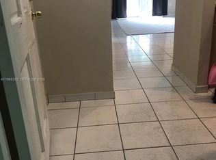 1530 SW 2nd St APT 101, Miami, FL 33135