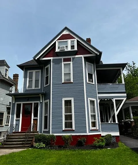 24 Portsmouth Ter #1 — Photo 6