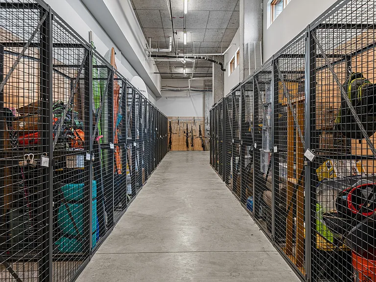 The Hixon at Westside Yard — Photo 10