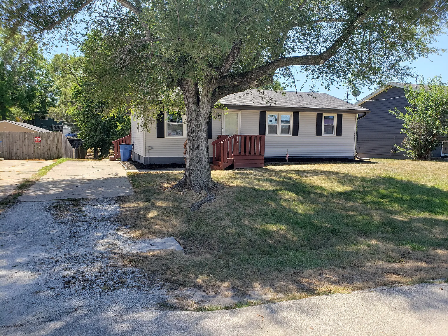 2 bed, $1,500 — Photo 2
