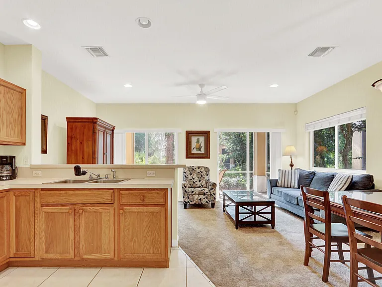 8319 Mulligan Cir — Photo 4