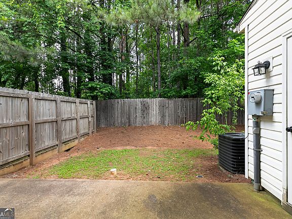 2nd image of 1972 Drennon Ave