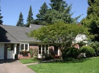 4255 SW 86th Ave, Portland, OR 97225