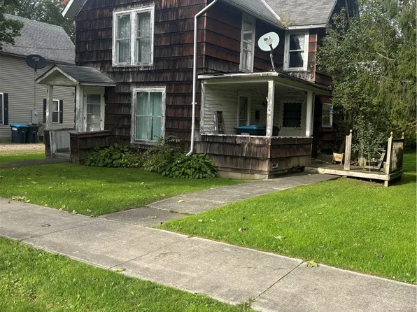 54 Greenwich St, Belmont, NY 14813