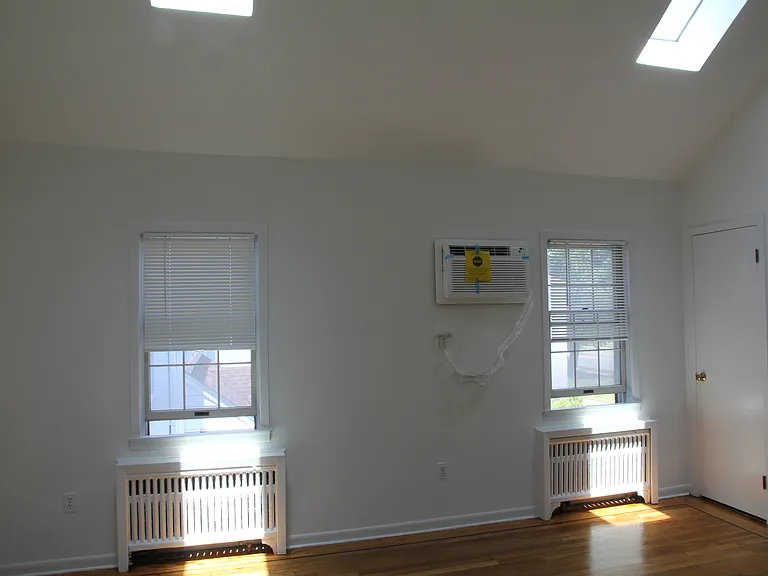 610C Grand Ave #C — Photo 8