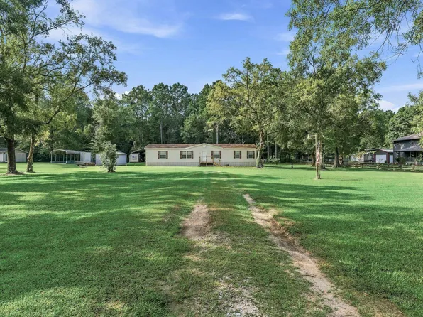 9407 Northridge Dr, Orange, TX 77632