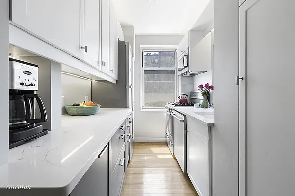 Sold by Corcoran | media 16