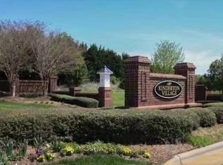 292 Town Park Dr UNIT 302, Bermuda Run, NC 27006