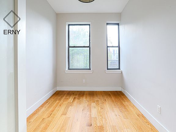 4th image of 248 Melrose St #2H