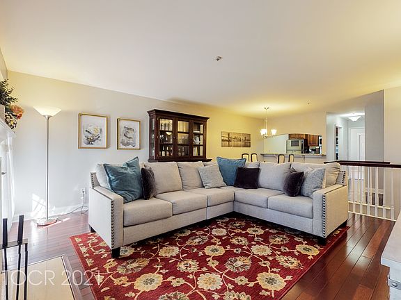2nd image of 234 Cambridge Dr