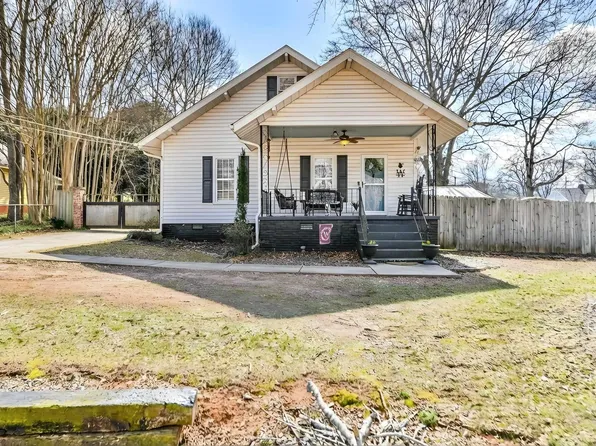 215 Beattie St, Simpsonville, SC 29681