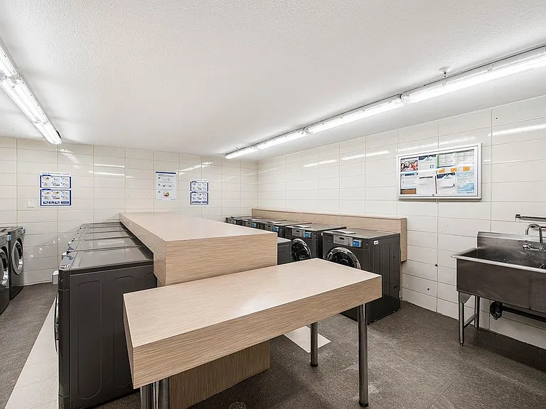 15 Eva Rd — Photo 16