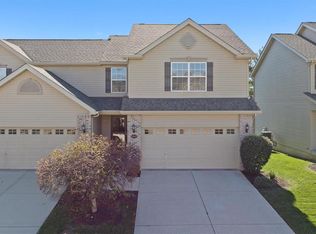 6808 Hampshire Ct, Maryville, IL 62062